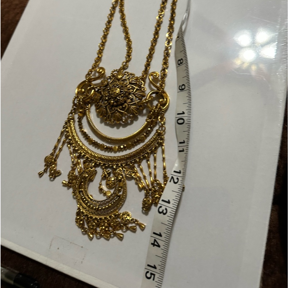 stunning Jose and Maria barrera statement necklace